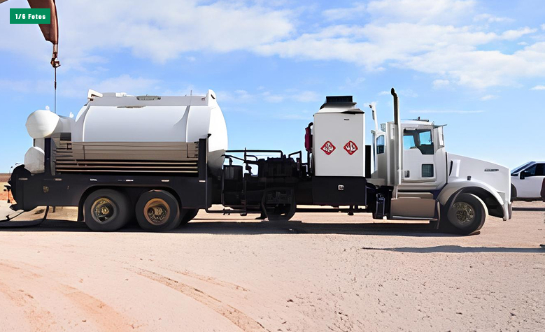 HOT OILER KENWORTH T-880 2014