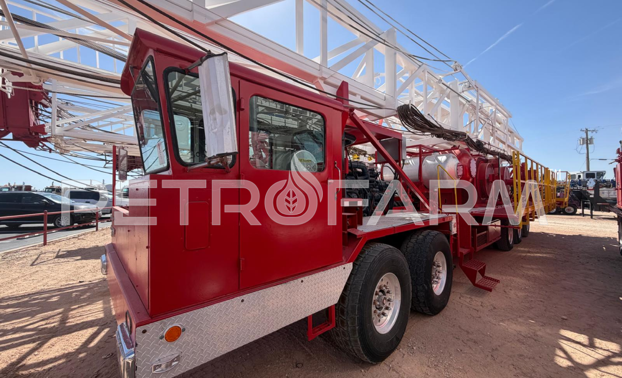 TALADRO DE WORKOVER RIG WORKS MUSTANG 550 HP (2011)